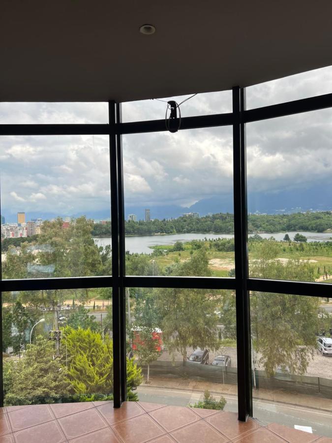 Vivi La Vita Hotel ติรานา ภายนอก รูปภาพ